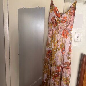 Hint of Blush Flowy 70s dress